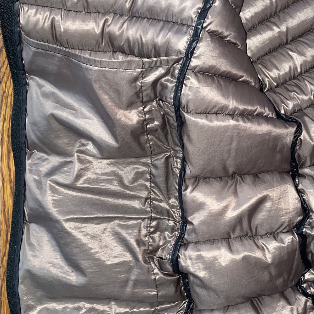 Andrew Marc packable down jacket - image 12